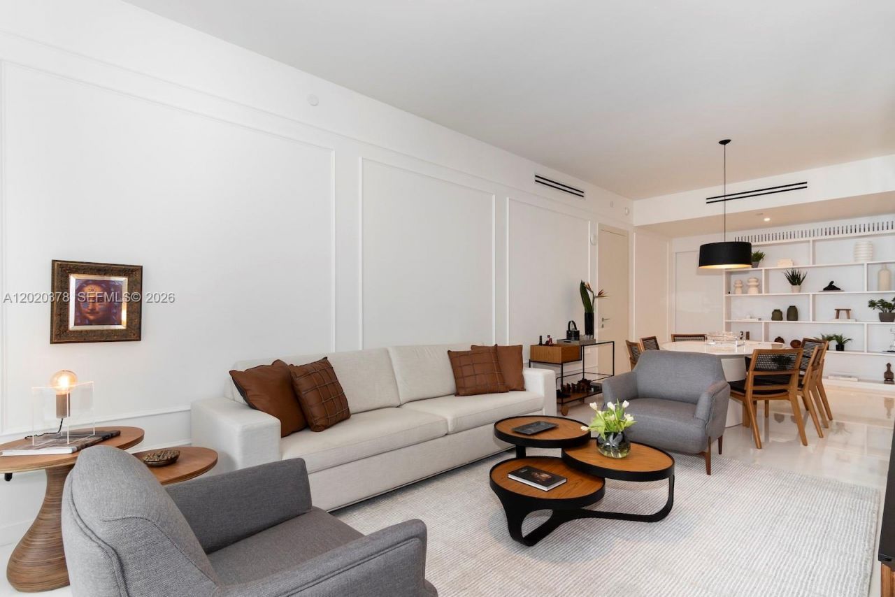 300 Biscayne Boulevard Way , Unit 802E, Miami, FL 33131 Photo