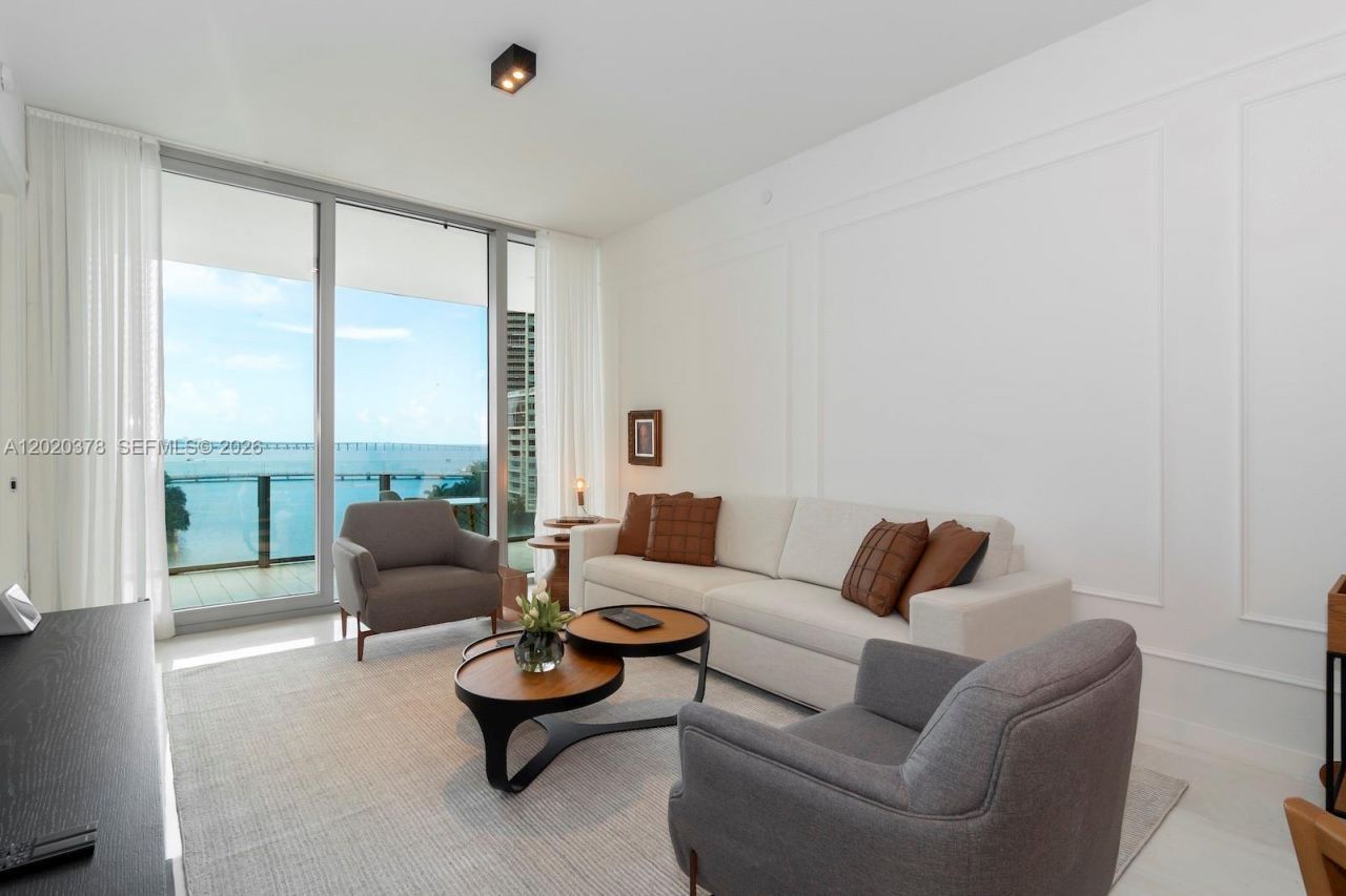300 Biscayne Boulevard Way , Unit 802E, Miami, FL 33131 Photo