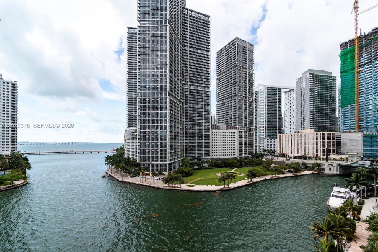 300 Biscayne Boulevard Way , Unit 802E, Miami, FL 33131 Photo