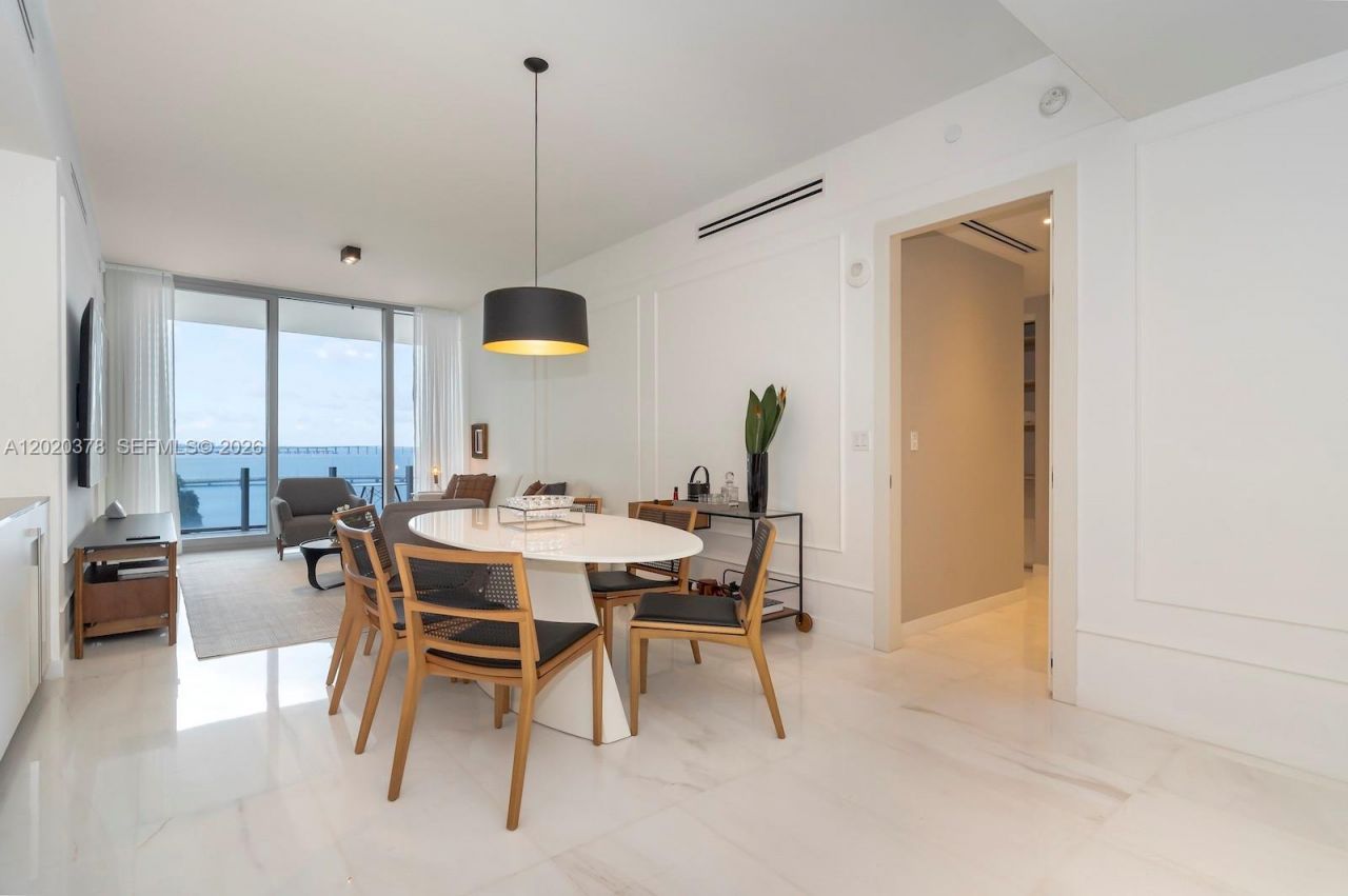 300 Biscayne Boulevard Way , Unit 802E, Miami, FL 33131 Photo
