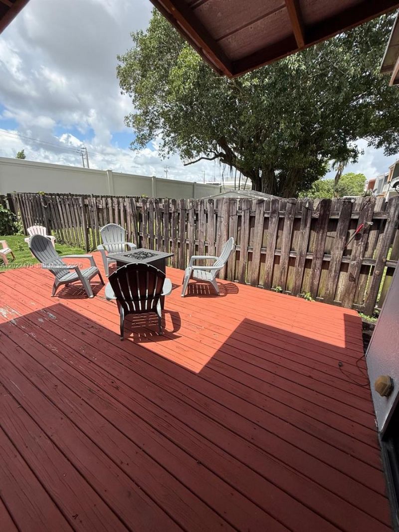 9116 NW 35th Pl , Sunrise, FL 33351 Photo