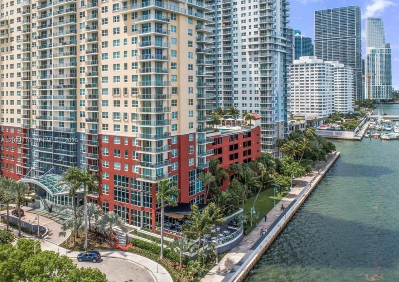 1155 Brickell Bay Dr , Unit 1102, Miami, FL 33131 Photo