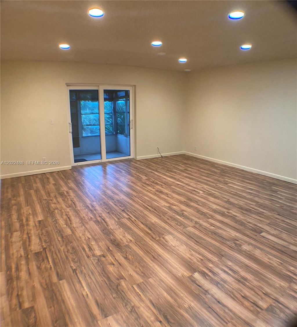 2061 NW 47th Ter , Unit 302, Lauderhill, FL 33313 Photo