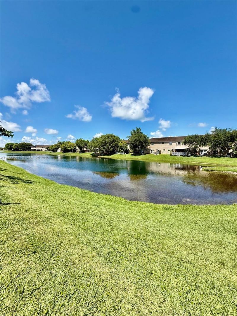 9001 SW 227th St , Unit 6, Cutler Bay, FL 33190 Photo