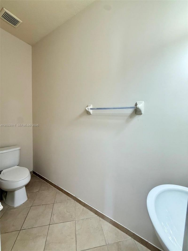 9001 SW 227th St , Unit 6, Cutler Bay, FL 33190 Photo