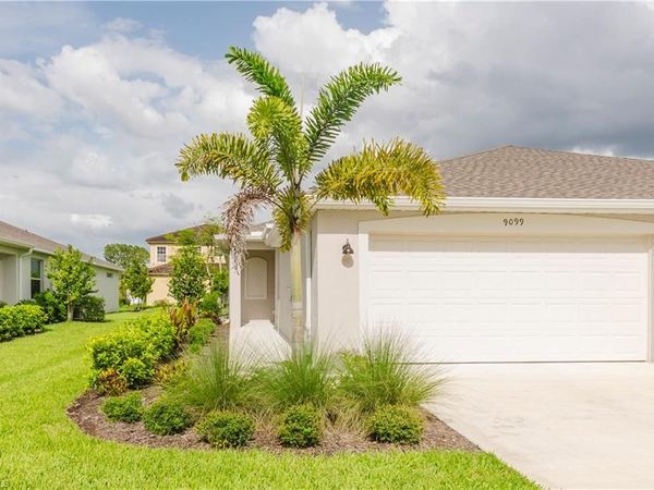 9099 Leatherwood LOOP , LEHIGH ACRES, FL 33936