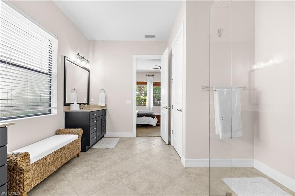 4111 Raffia Dr , Naples, FL 34119 Photo