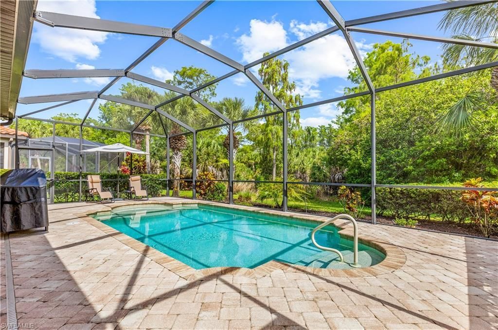 4111 Raffia Dr , Naples, FL 34119 Photo