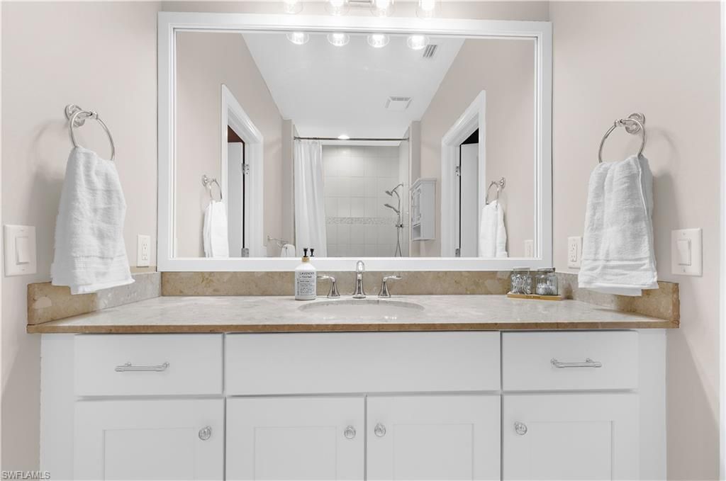 4111 Raffia Dr , Naples, FL 34119 Photo