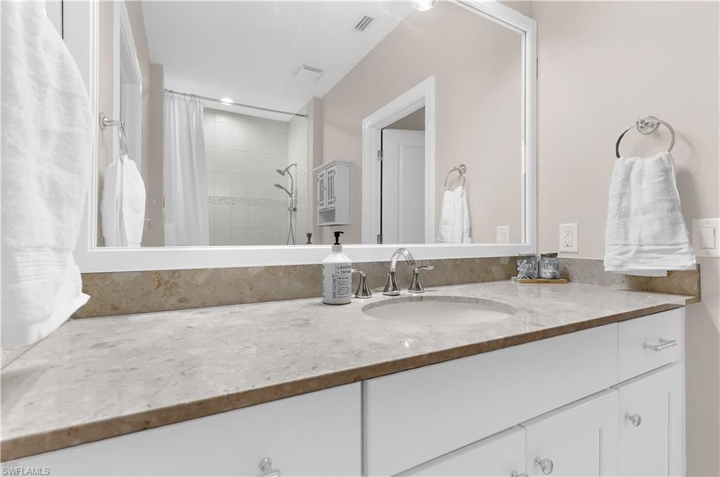 4111 Raffia Dr , Naples, FL 34119 Photo