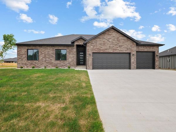 496 Bailiwick Drive , Rogersville, MO 65742