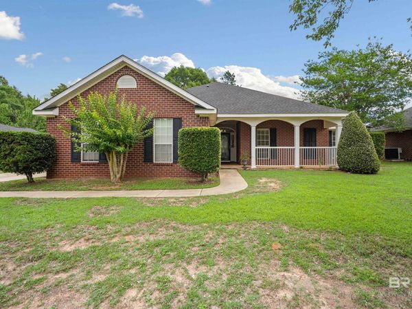 4009 Meadow Run Drive, Mobile, AL 36619