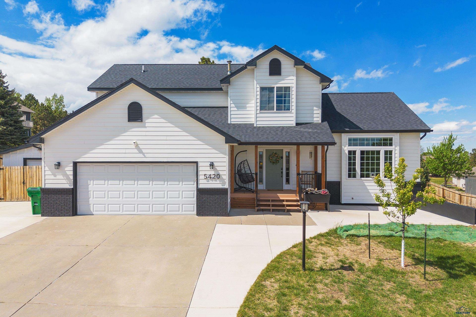 5420 Conifer Ln, Rapid City, SD 57702 Main Photo