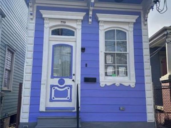 729 LESSEPS Street , New Orleans, LA 70117
