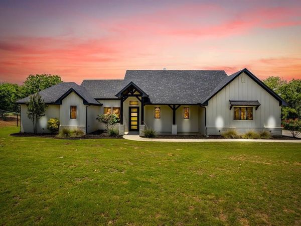 1057 Resolute Road, Millsap, TX 76066