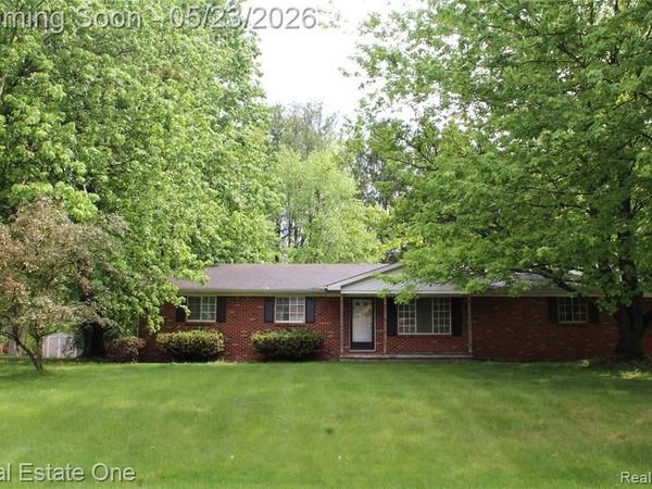 1425 N Alstott Drive, Marion Twp, MI 48843