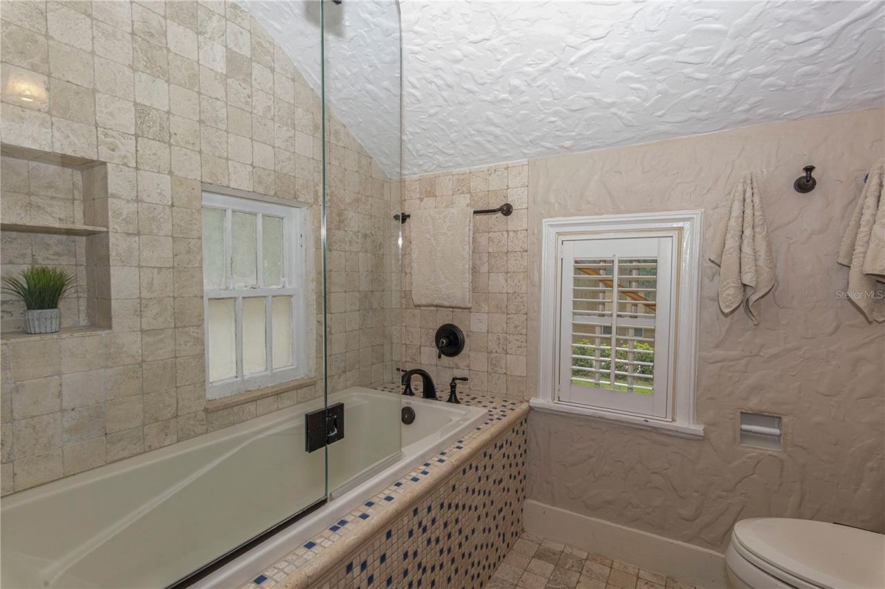 732 Edgewater Drive , Orlando, FL 32804 Photo