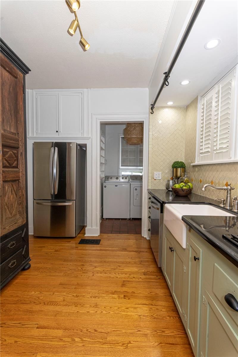 732 Edgewater Drive , Orlando, FL 32804 Photo