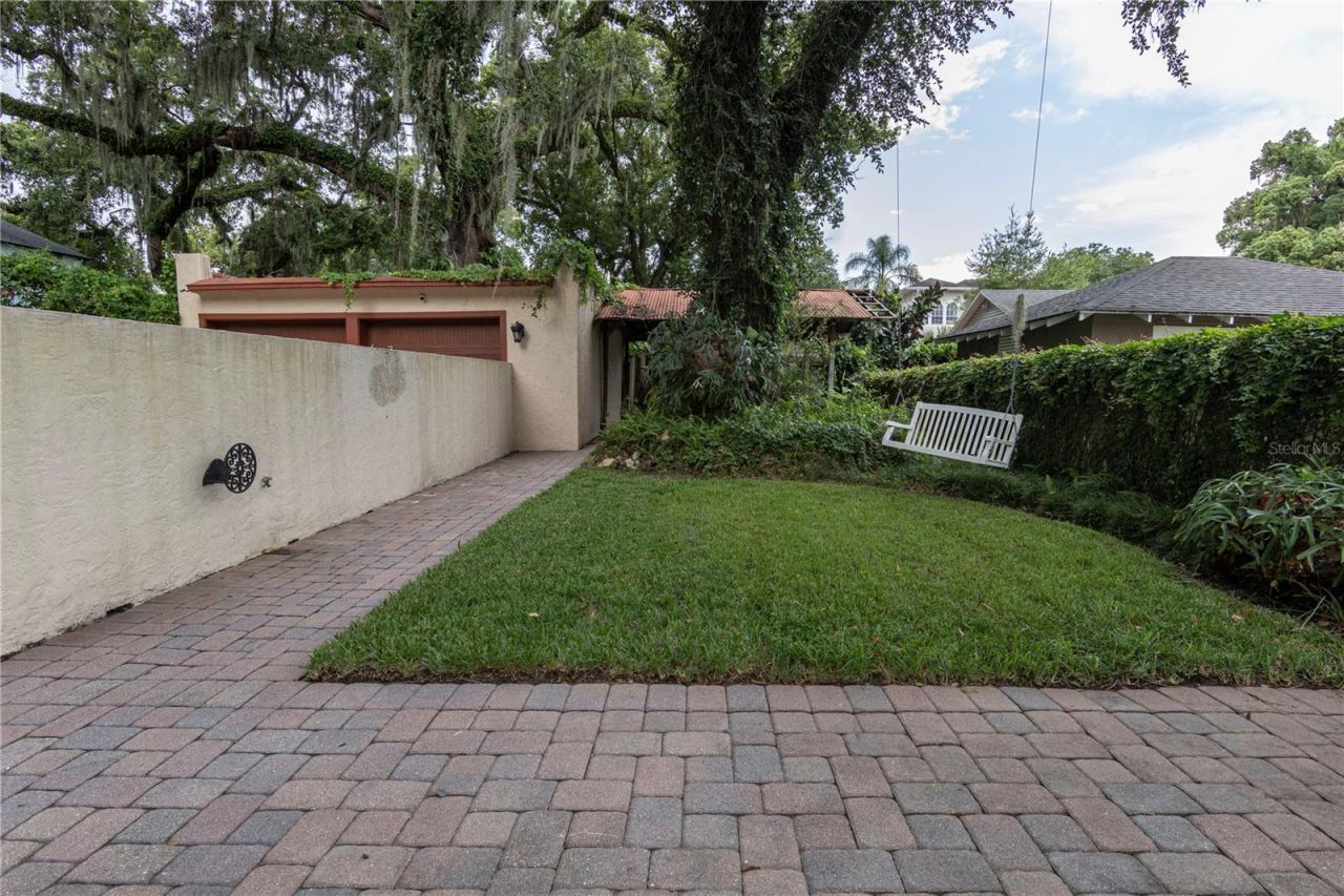 732 Edgewater Drive , Orlando, FL 32804 Photo