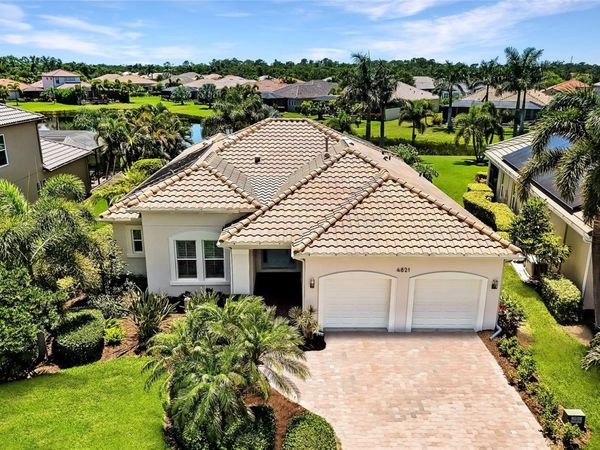 4821 ROYAL DORNOCH CIRCLE, BRADENTON, FL 34211