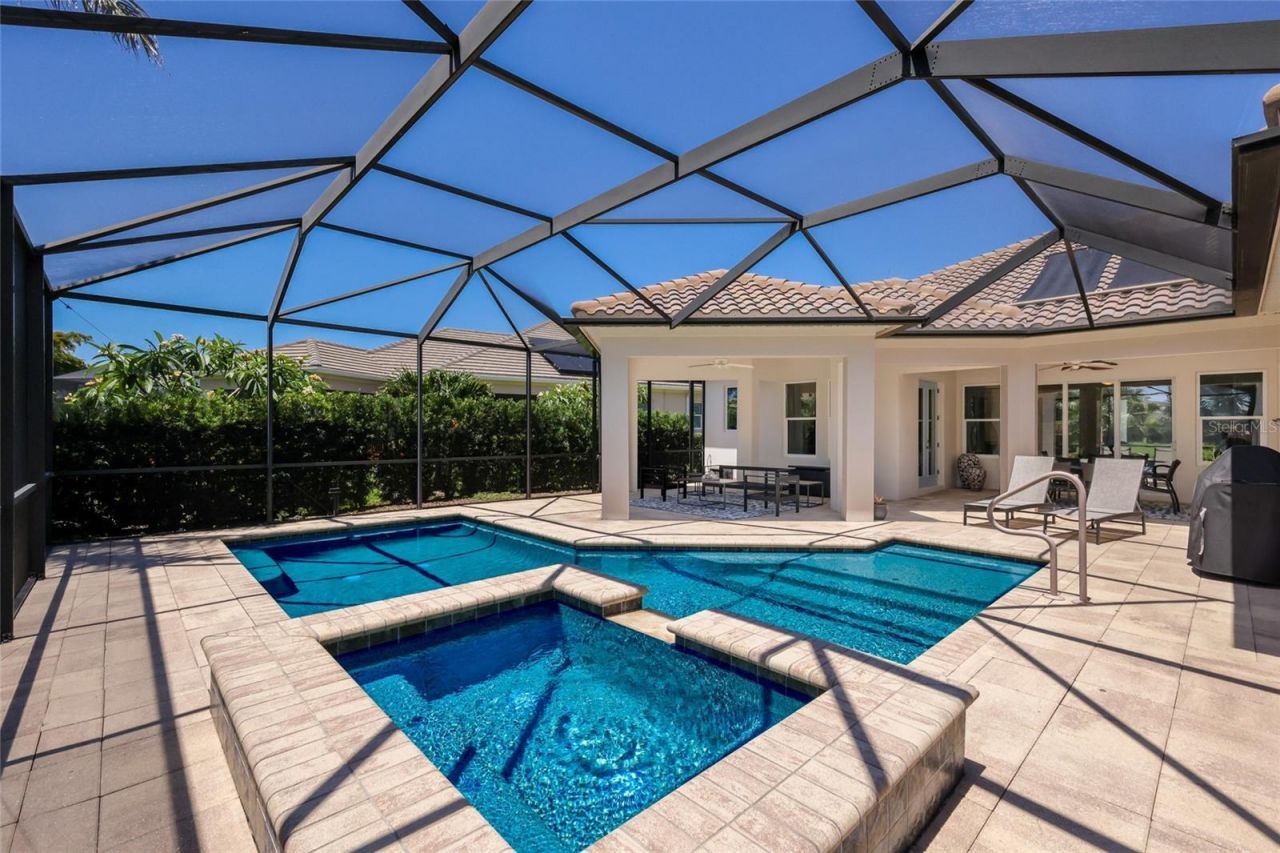 4821 Royal Dornoch Circle, Bradenton, FL 34211 Photo