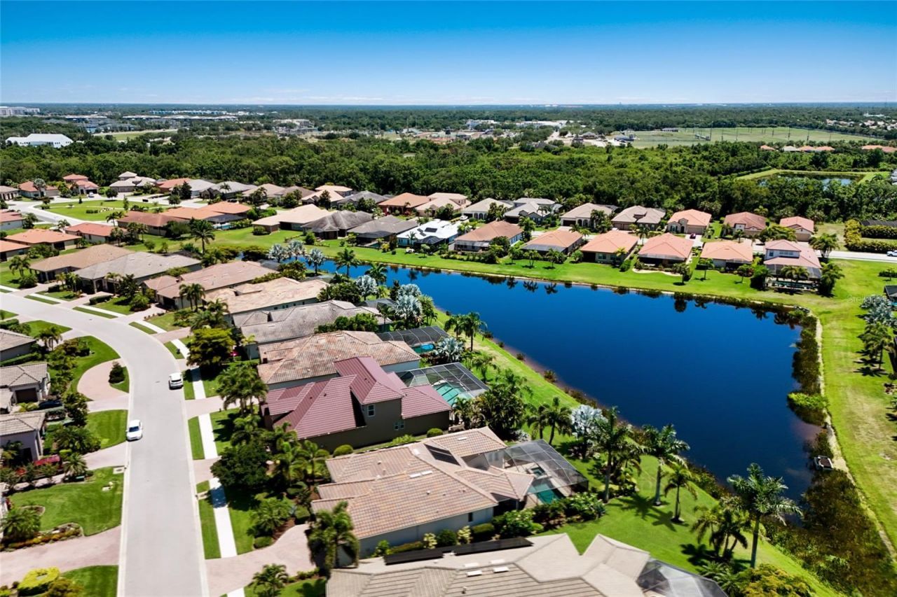 4821 Royal Dornoch Circle, Bradenton, FL 34211 Photo