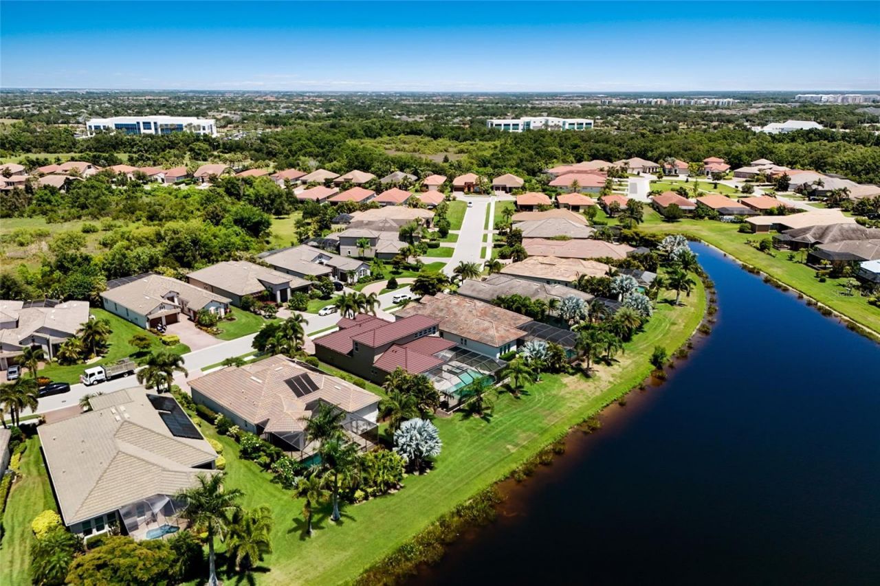 4821 Royal Dornoch Circle, Bradenton, FL 34211 Photo
