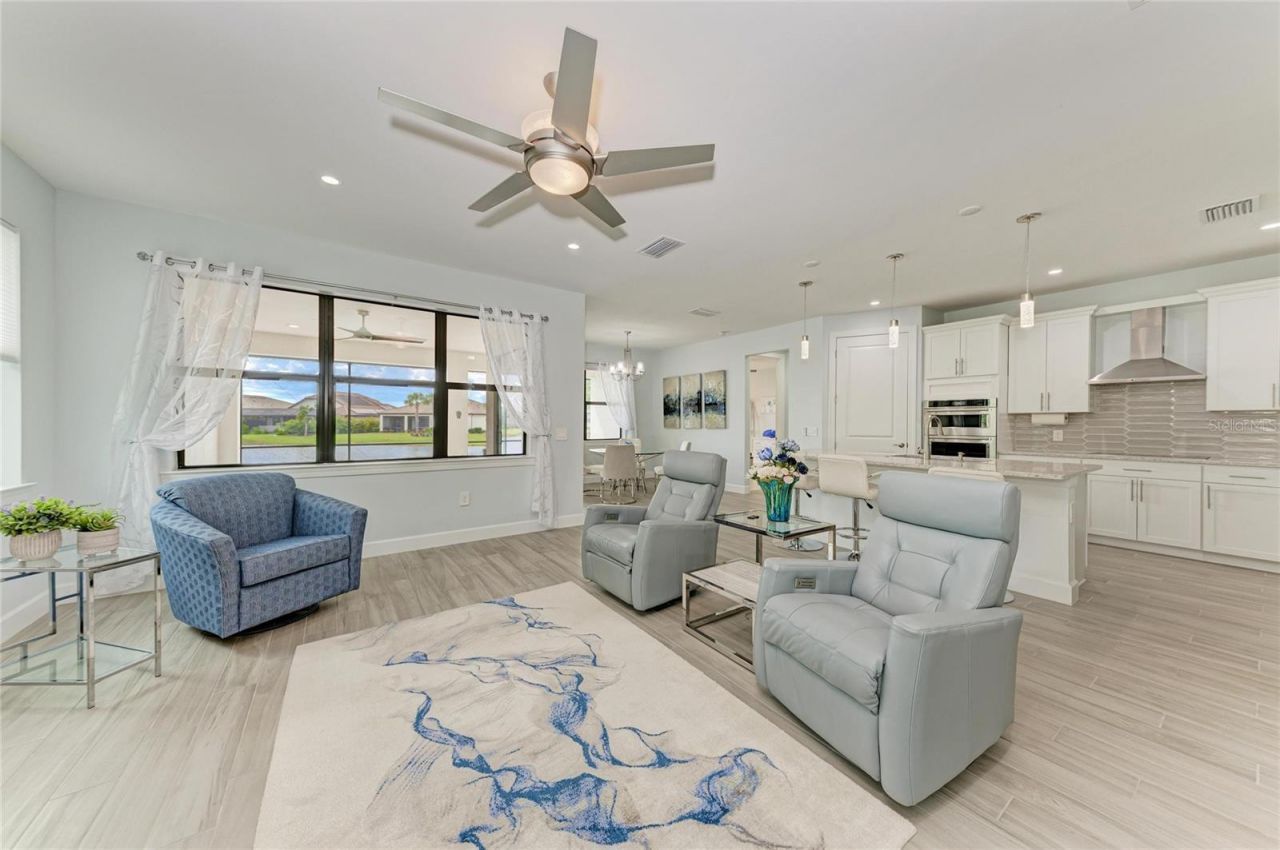 7412 Summerland Cove, Lakewood Ranch, FL 34202 Photo