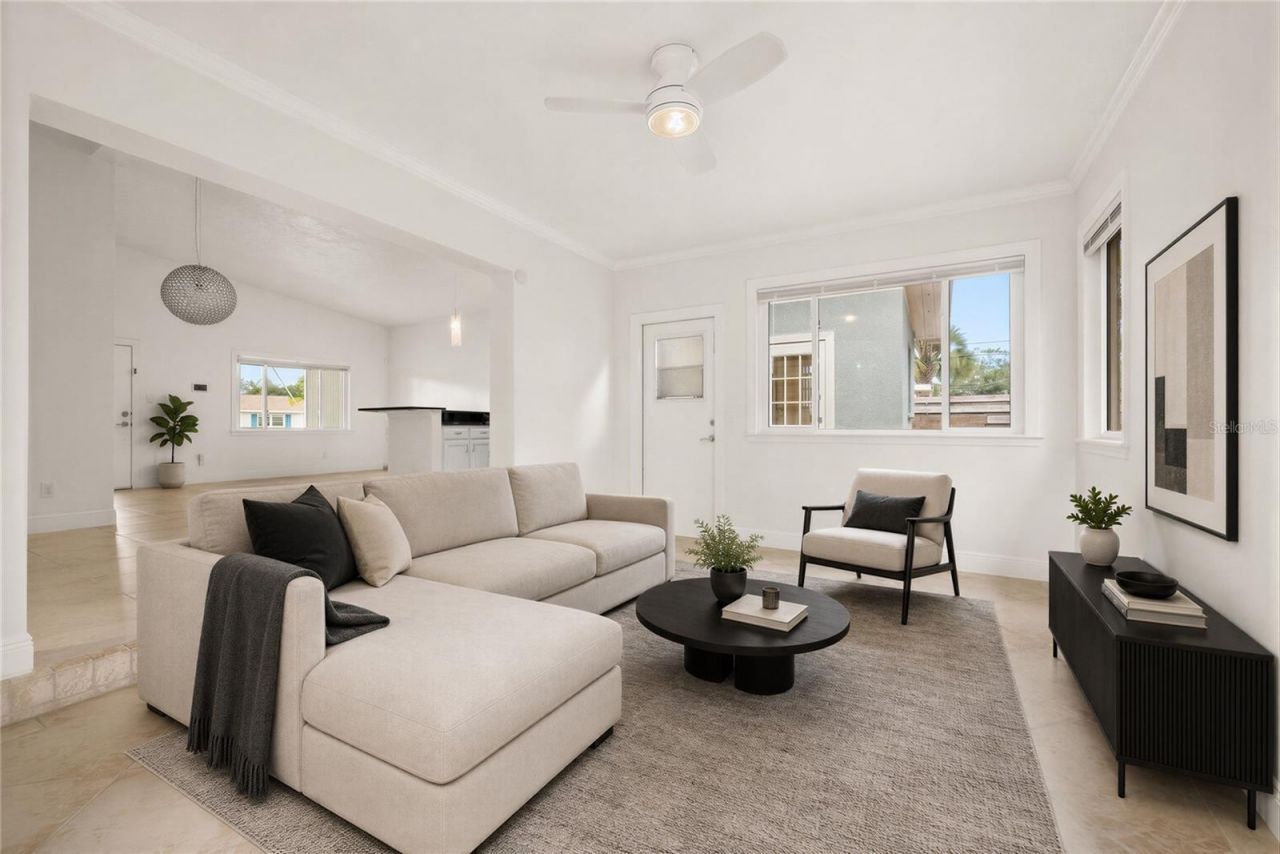 3317 Bougainvillea Street , Sarasota, FL 34239 Photo
