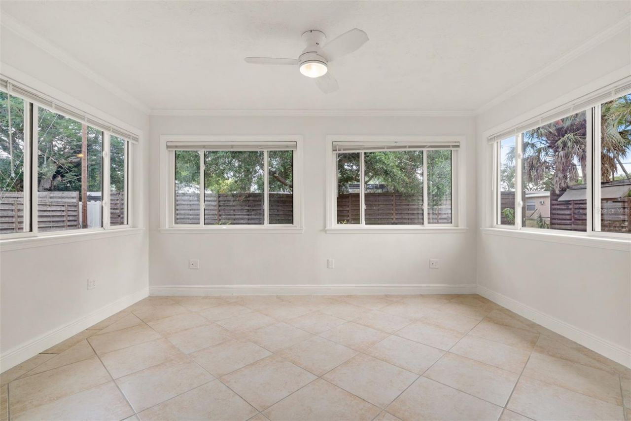 3317 Bougainvillea Street , Sarasota, FL 34239 Photo