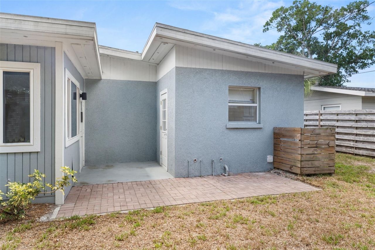 3317 Bougainvillea Street , Sarasota, FL 34239 Photo