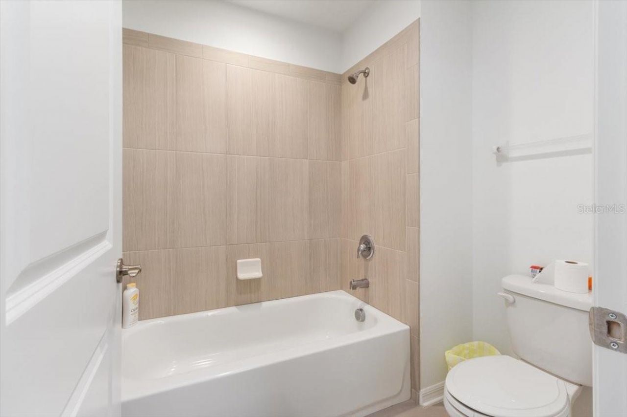 33239 Kateland Drive, Wesley Chapel, FL 33545 Photo