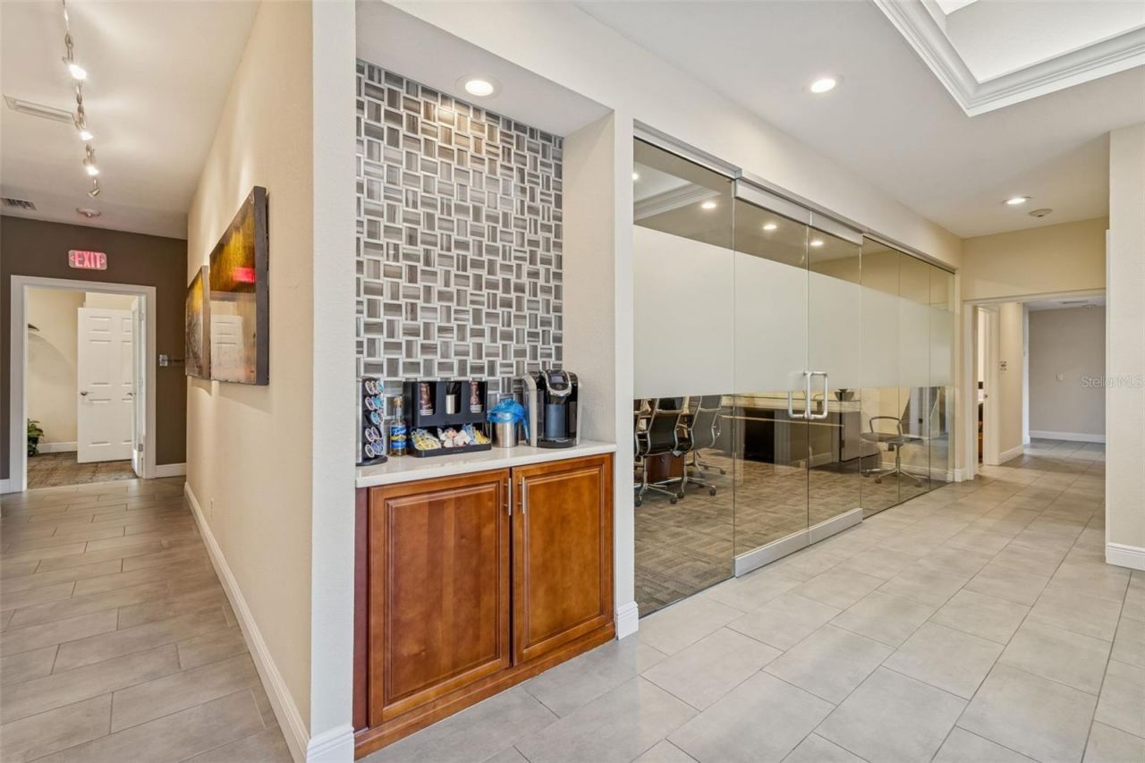 5308 Central Avenue, Saint Petersburg, FL 33707 Photo