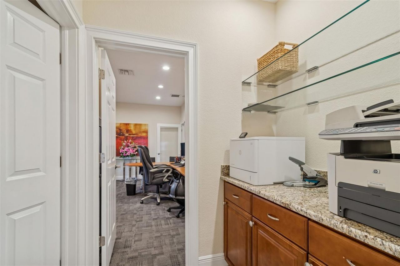 5308 Central Avenue, Saint Petersburg, FL 33707 Photo