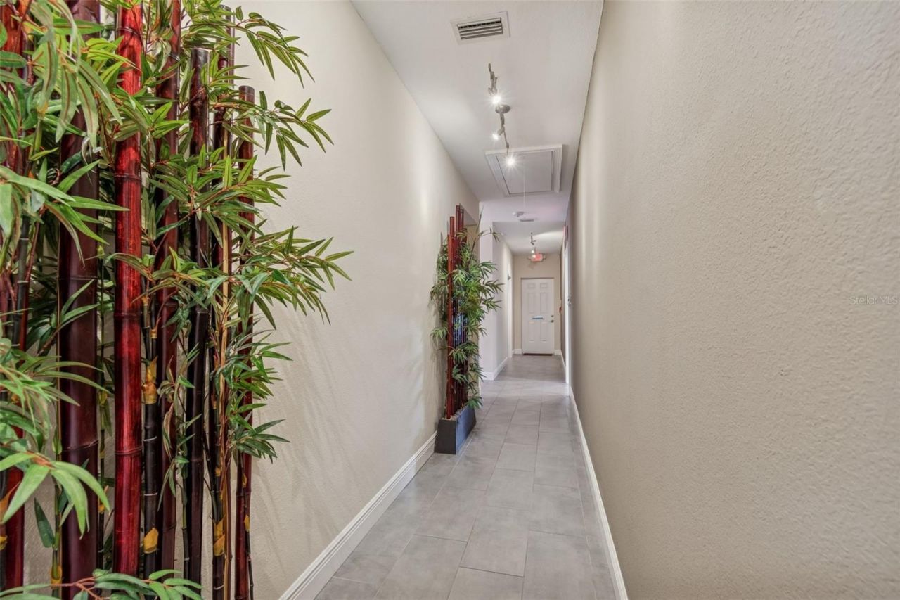 5308 Central Avenue, Saint Petersburg, FL 33707 Photo