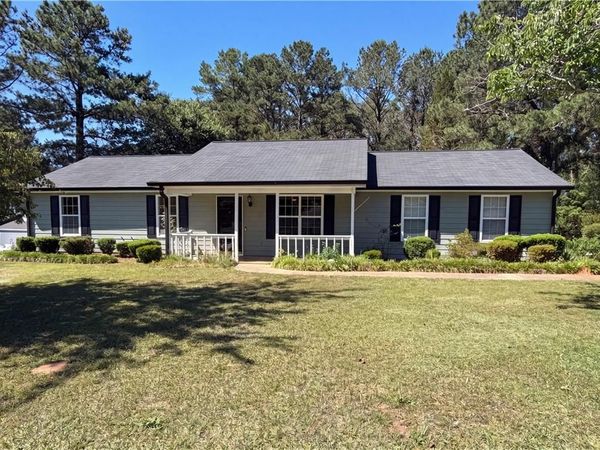 90 Rolling Ridge Drive , Covington, GA 30016