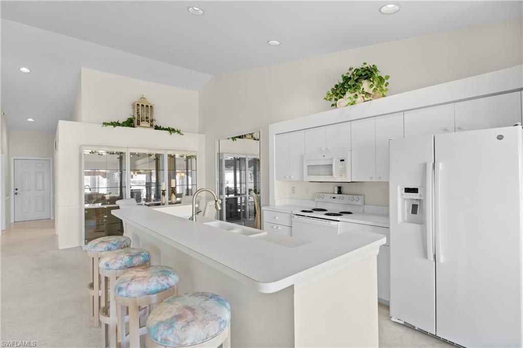 20640 Country Creek Dr, Unit 1026, Estero, FL 33928 Photo