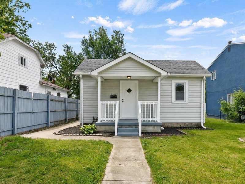 2961 E 11th Avenue, Columbus, OH 43219 Photo 1
