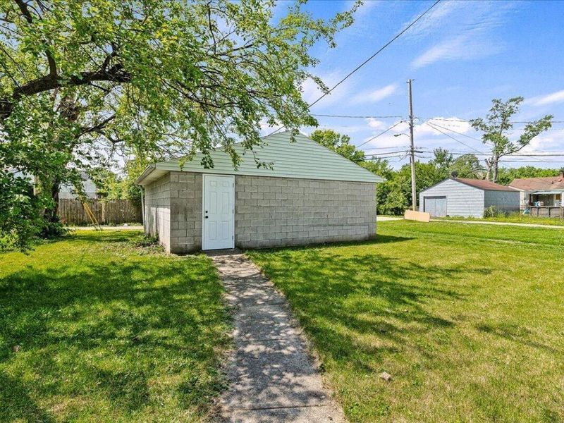 2961 E 11th Avenue, Columbus, OH 43219 Photo 28