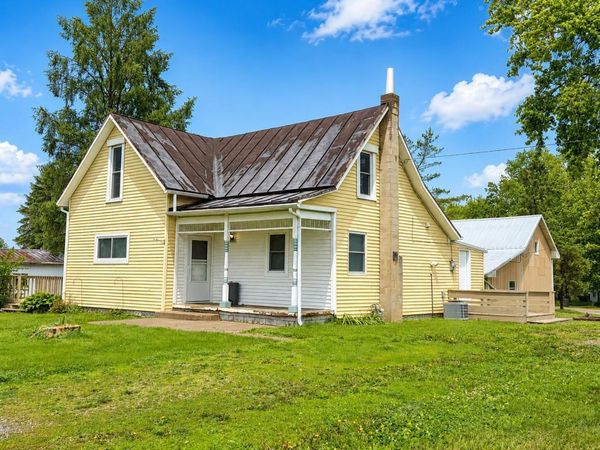 8055 Lock Road, Centerburg, OH 43011