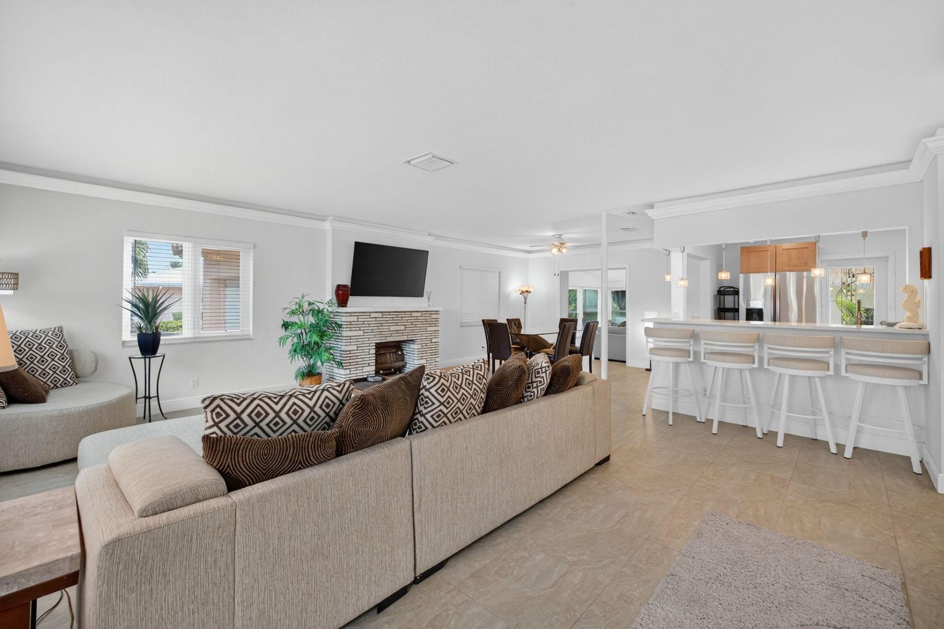 283 Imperial Lane, Lauderdale by the Sea, FL 33308 Photo