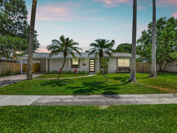 832 SW 10th Avenue, Boca Raton, FL 33486