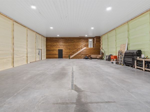 975 Utah Street, Columbia, IA 50057