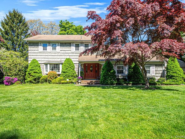 2 Rainbow Lane , East Moriches, NY 11940