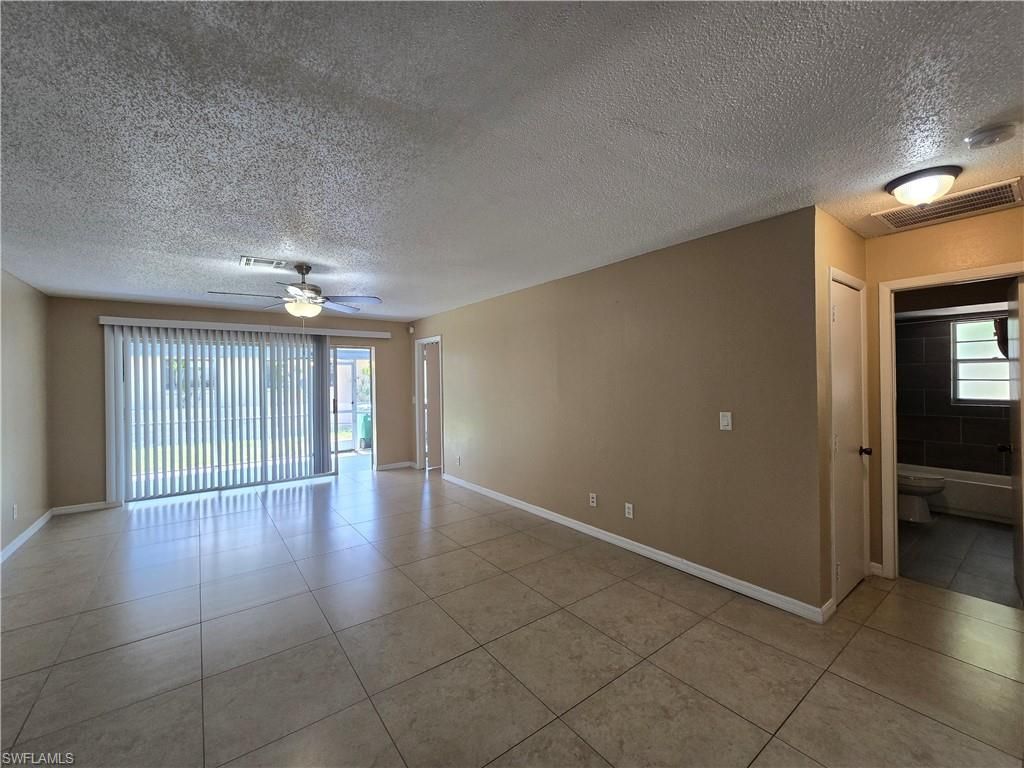702 SE 47th St , Unit 4, Cape Coral, FL 33904 Photo