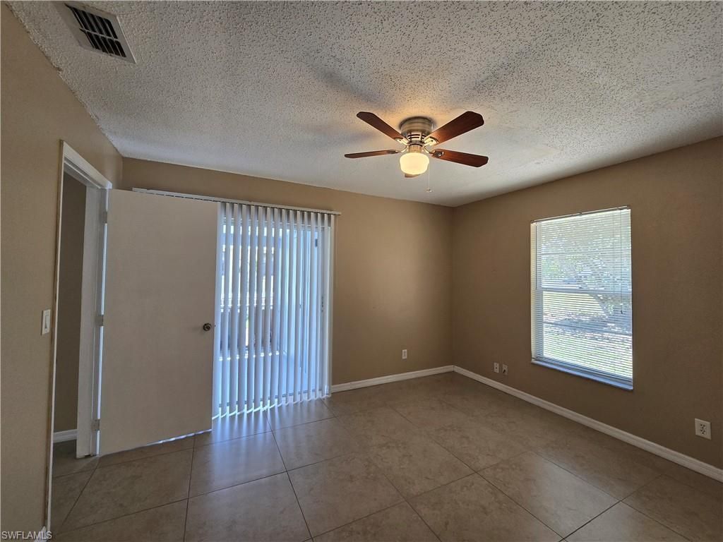 702 SE 47th St , Unit 4, Cape Coral, FL 33904 Photo