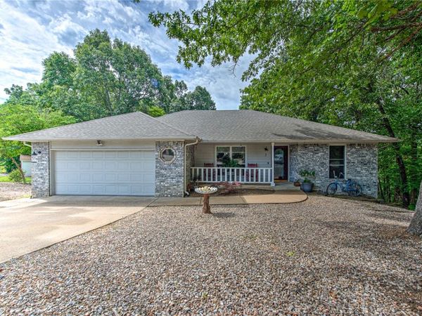 3 Campbell Lane, Bella Vista, AR 72715