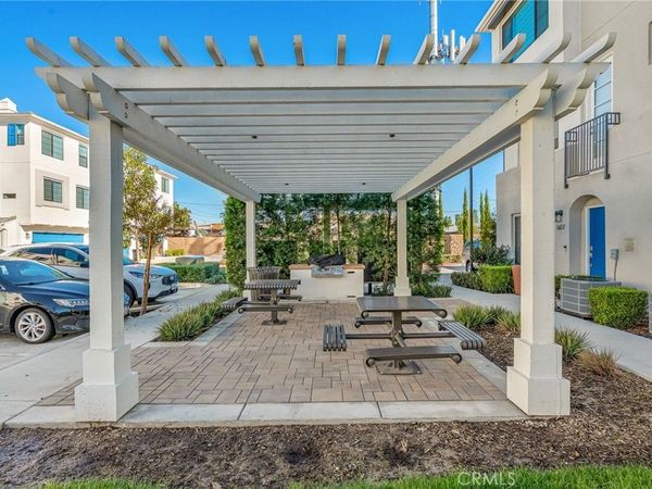 149 E Knox, La Habra, CA 90631