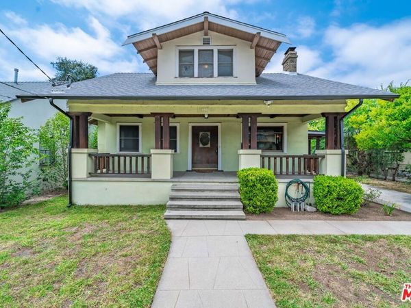 105 El Nido Avenue, Pasadena, CA 91107