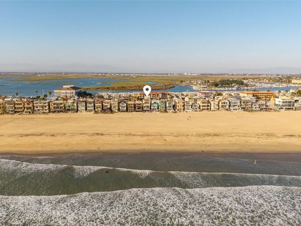 55 B Surfside, Surfside, CA 90743